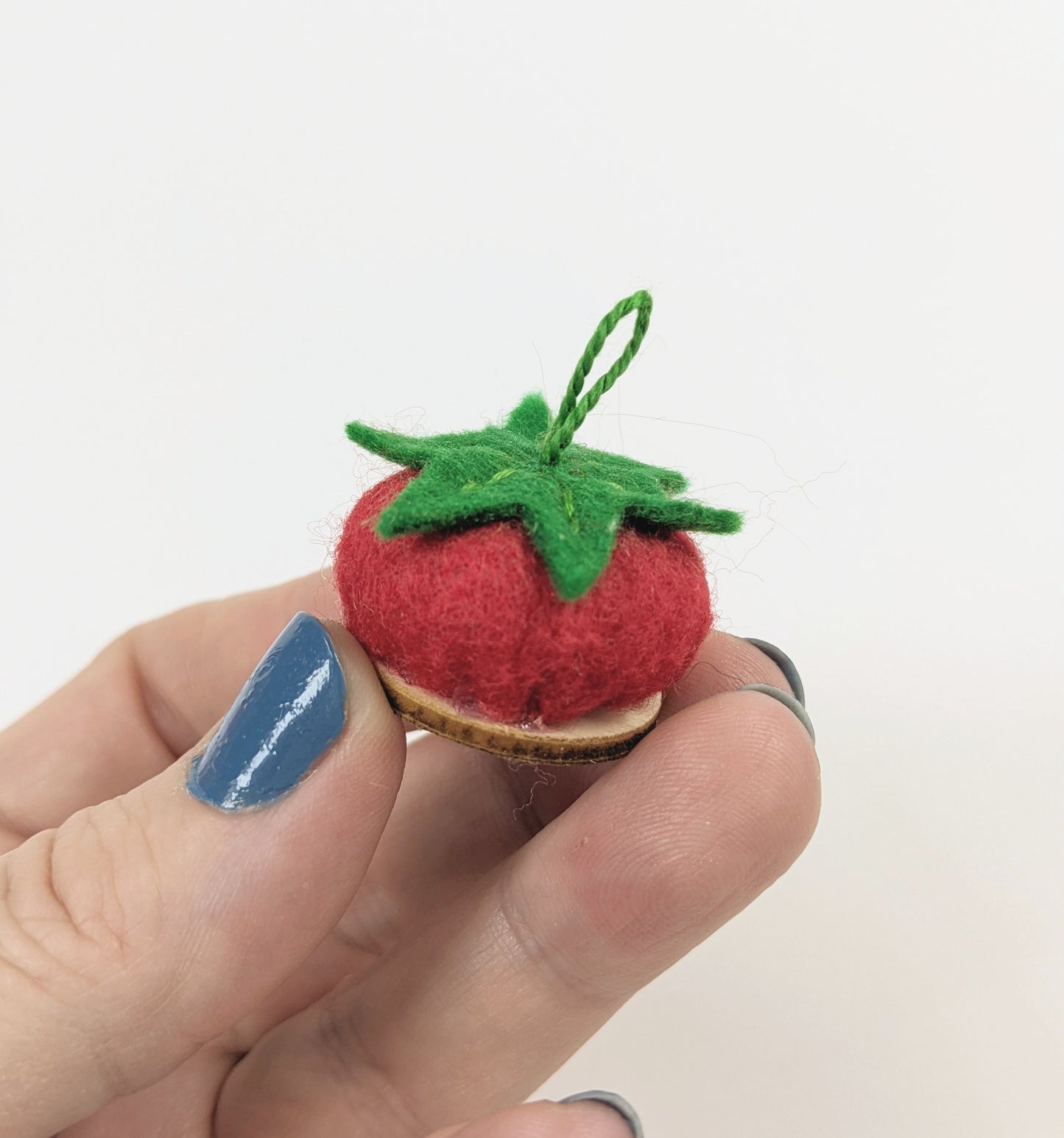 Tiny Tomato Pincushion Needle Minder