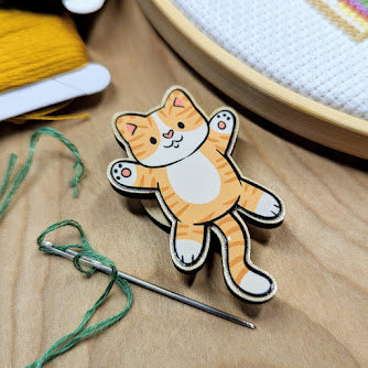 Ginger Cat Needle Minder