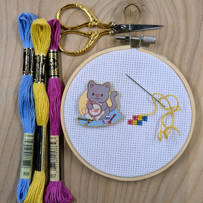 Needlepoint Cat Needle Minder