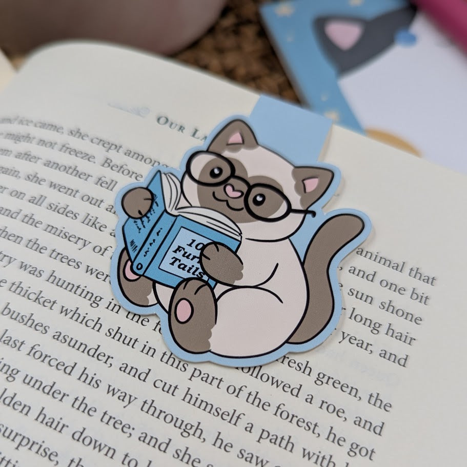 Cat Book Nerd Magnetic Bookmark