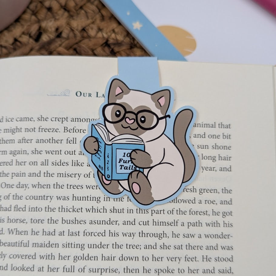 Cat Book Nerd Magnetic Bookmark