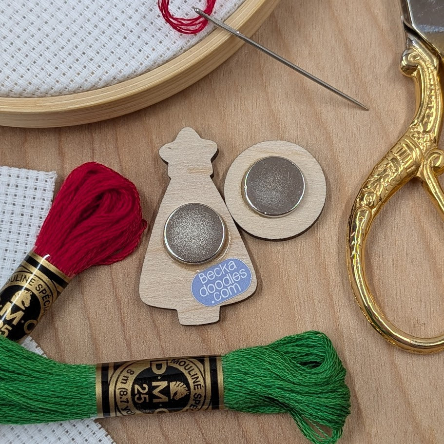 Christmas Tree Needle Minder