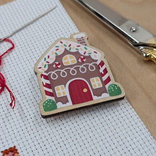 Gingerbread House Needle Minder