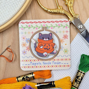 Pumpkin Sweater Cat Needle Minder