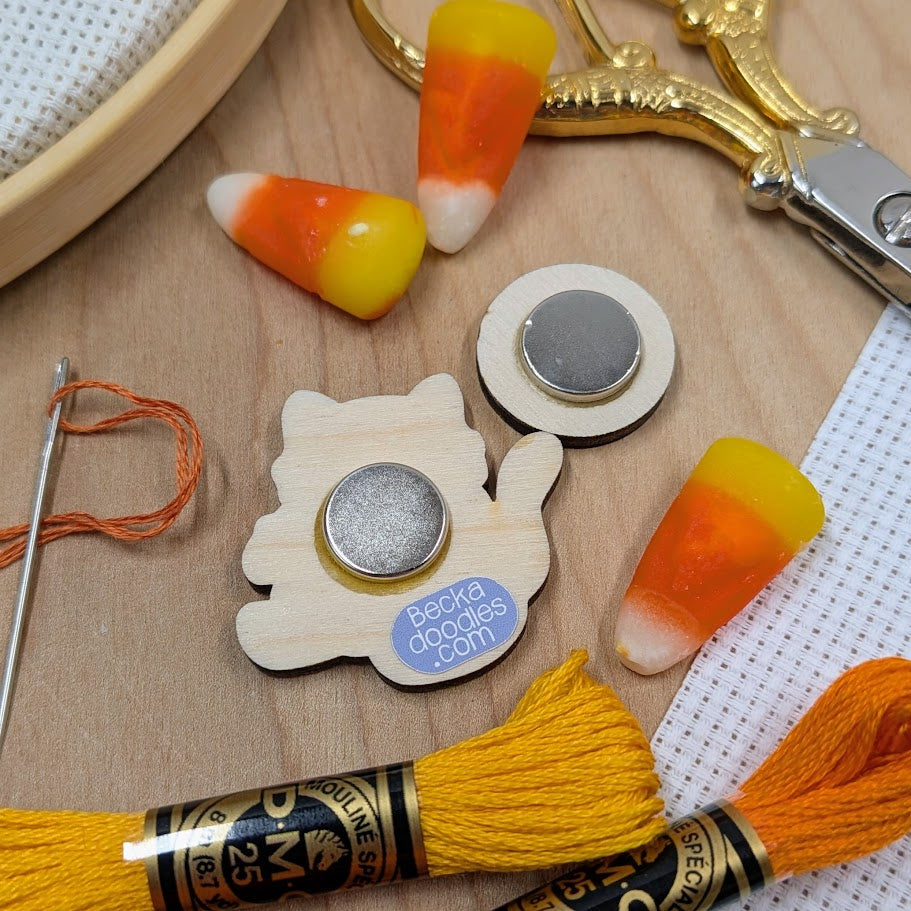 Pumpkin Sweater Cat Needle Minder