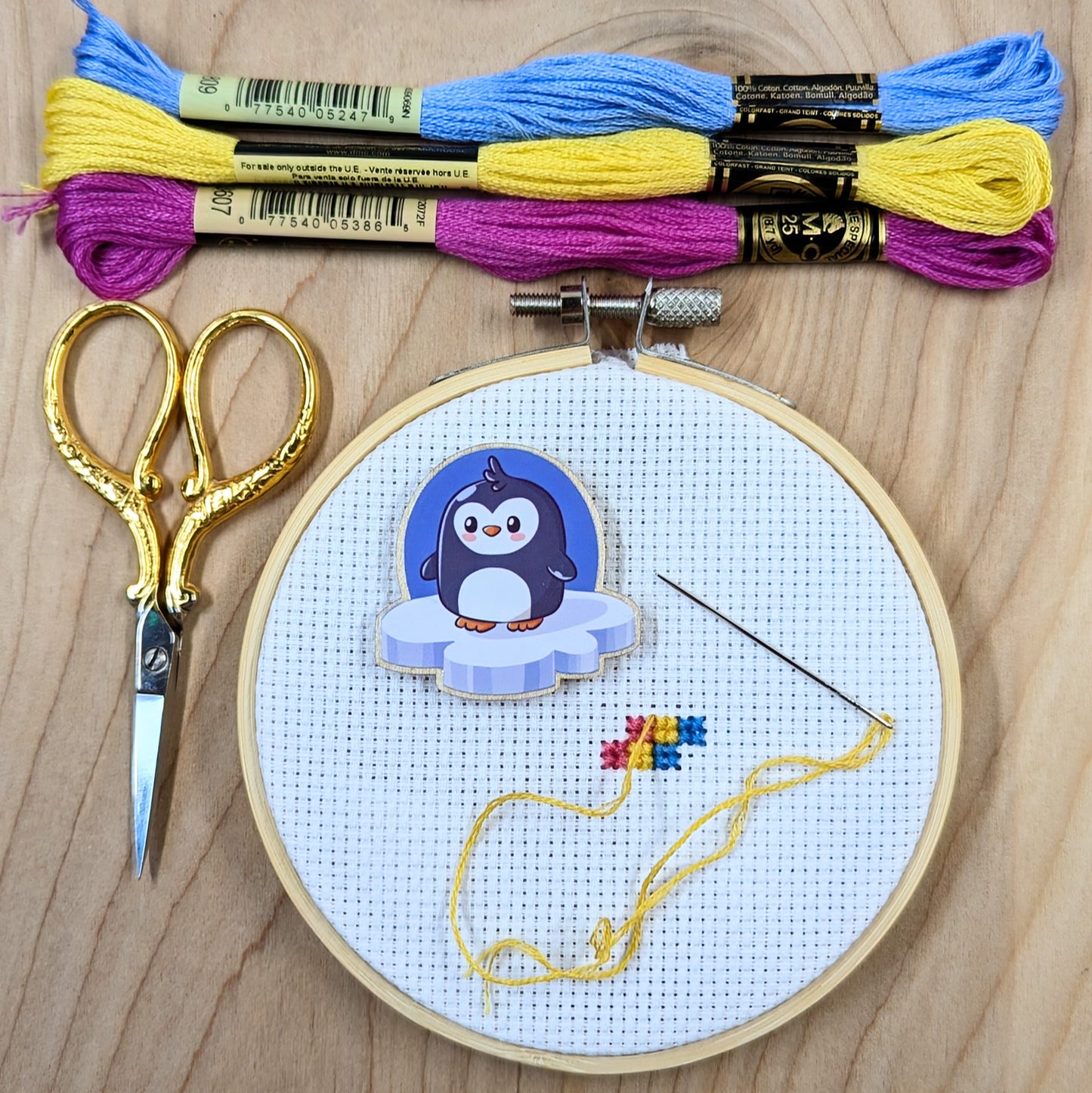 Penguin Needle Minder