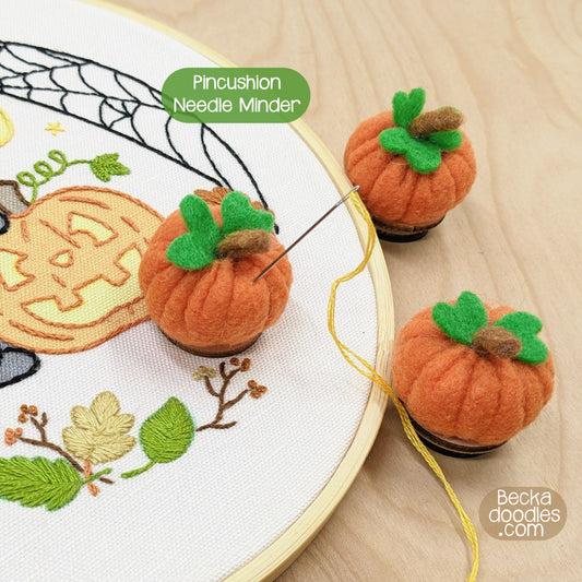 Pumpkin Pincushion Needle Minder