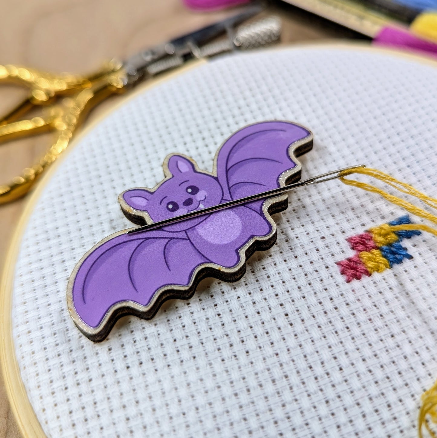 Purple Bat Needle Minder