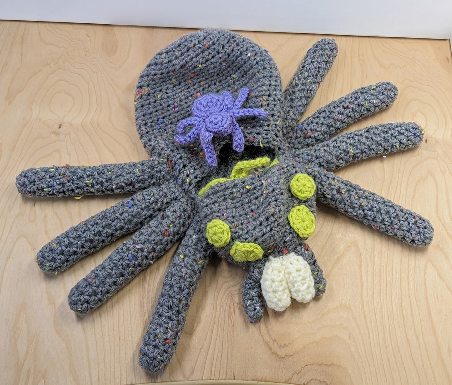 Crochet Spider Yarn Bag Pattern